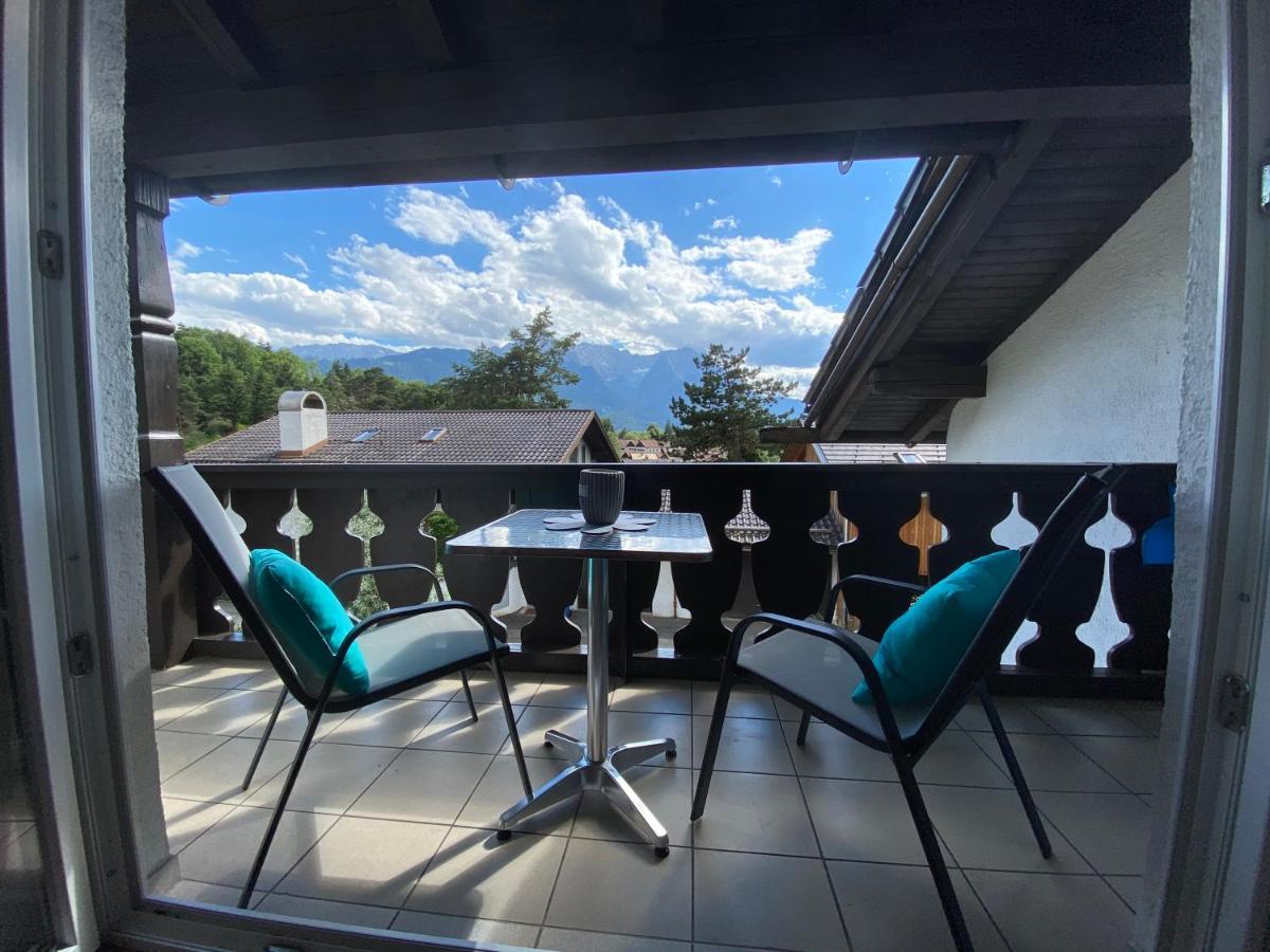 Ferienhaus Alpenjuwel ガルミッシュ・パルテンキルヒェン エクステリア 写真