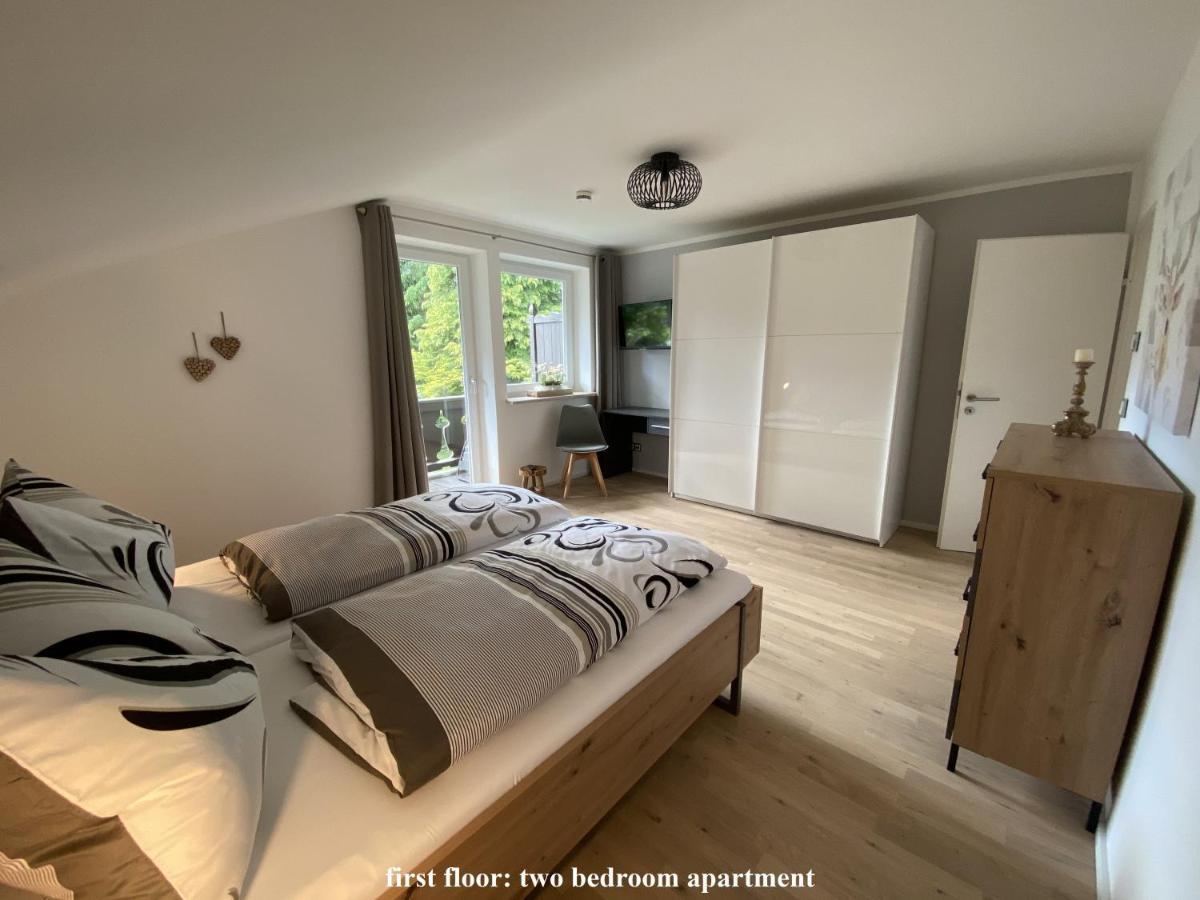 Ferienhaus Alpenjuwel ガルミッシュ・パルテンキルヒェン エクステリア 写真